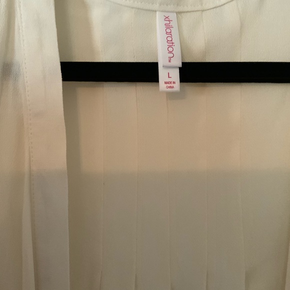 Xhiliration Tunic Cover - Picture 4 of 5